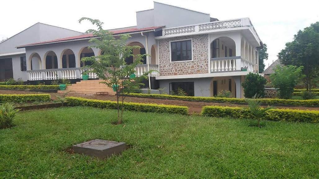 Aivlys Lodge Kilimanjaro Msaranga Экстерьер фото